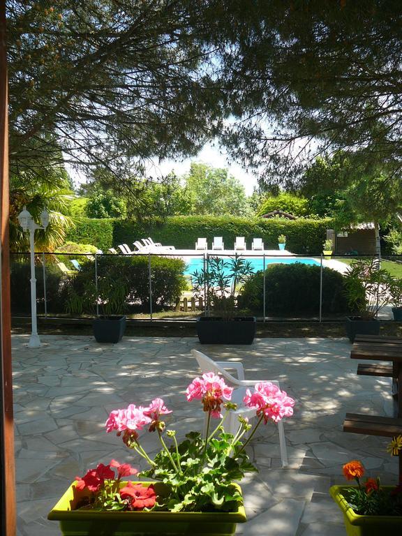 Les Chalets Des Mousquetaires Mirepoix  エクステリア 写真