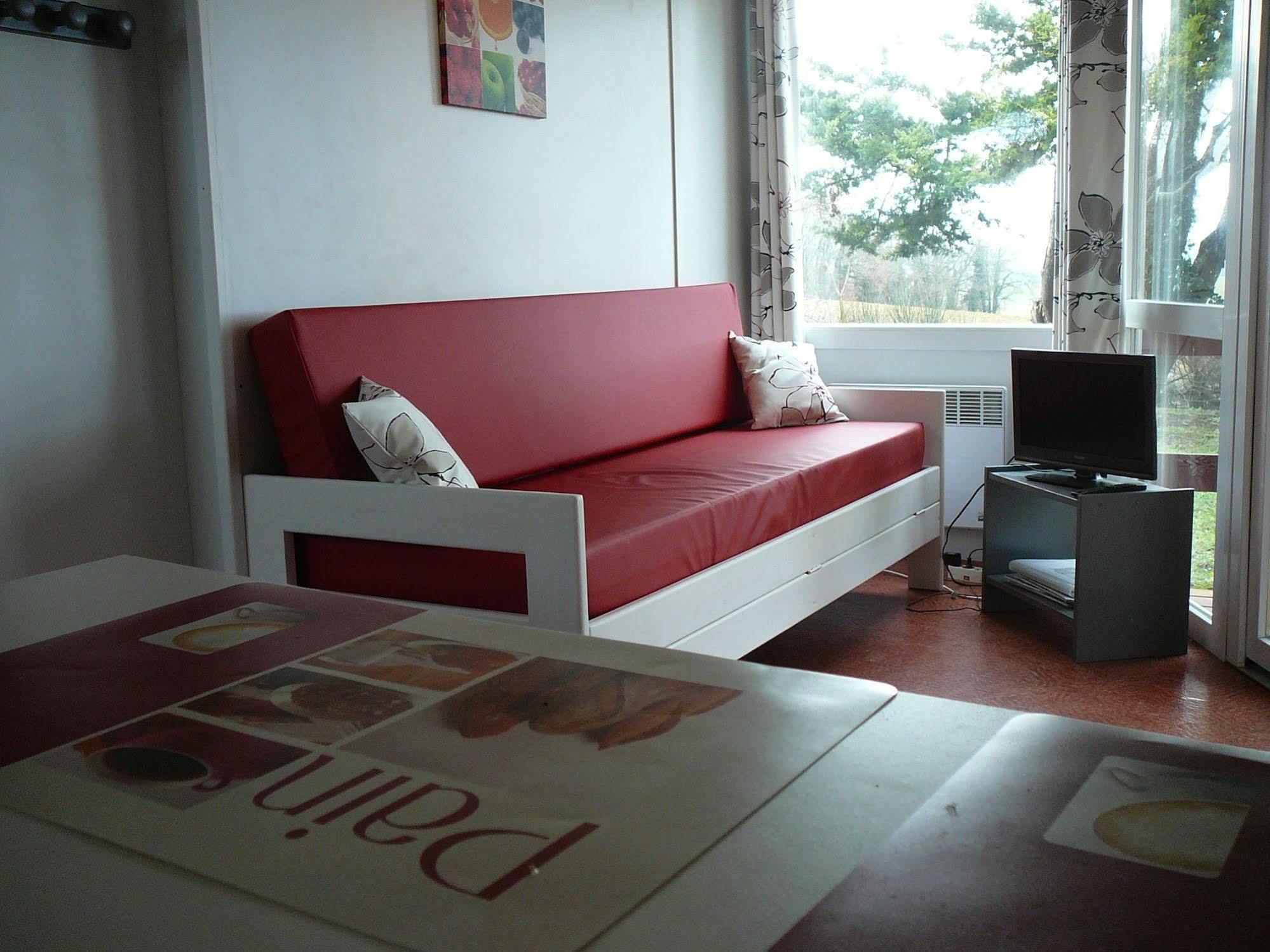 Les Chalets Des Mousquetaires Mirepoix  エクステリア 写真